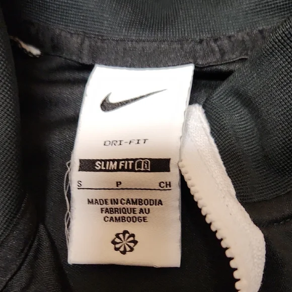 Nike Black and White Men's Track Jacket - Picture 4 of 11